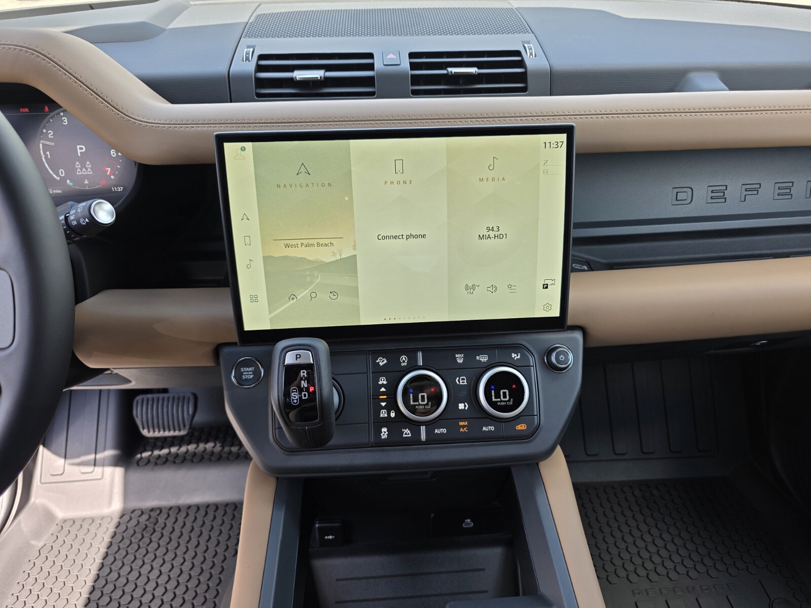 New 2026 Land Rover Defender 130 S AWD/4WD image 18