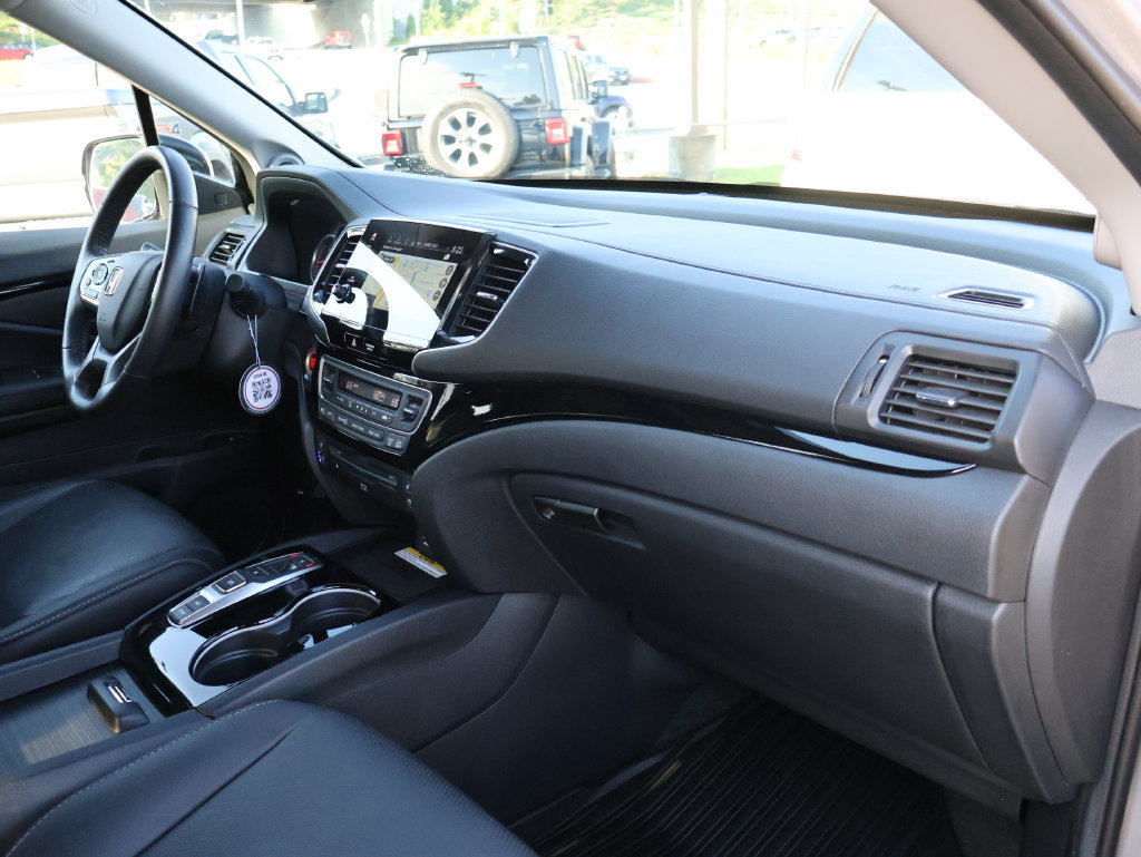 Certified 2022 Honda Pilot Elite image 9