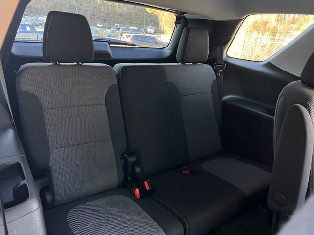 Used 2019 Chevrolet Traverse LT image 29