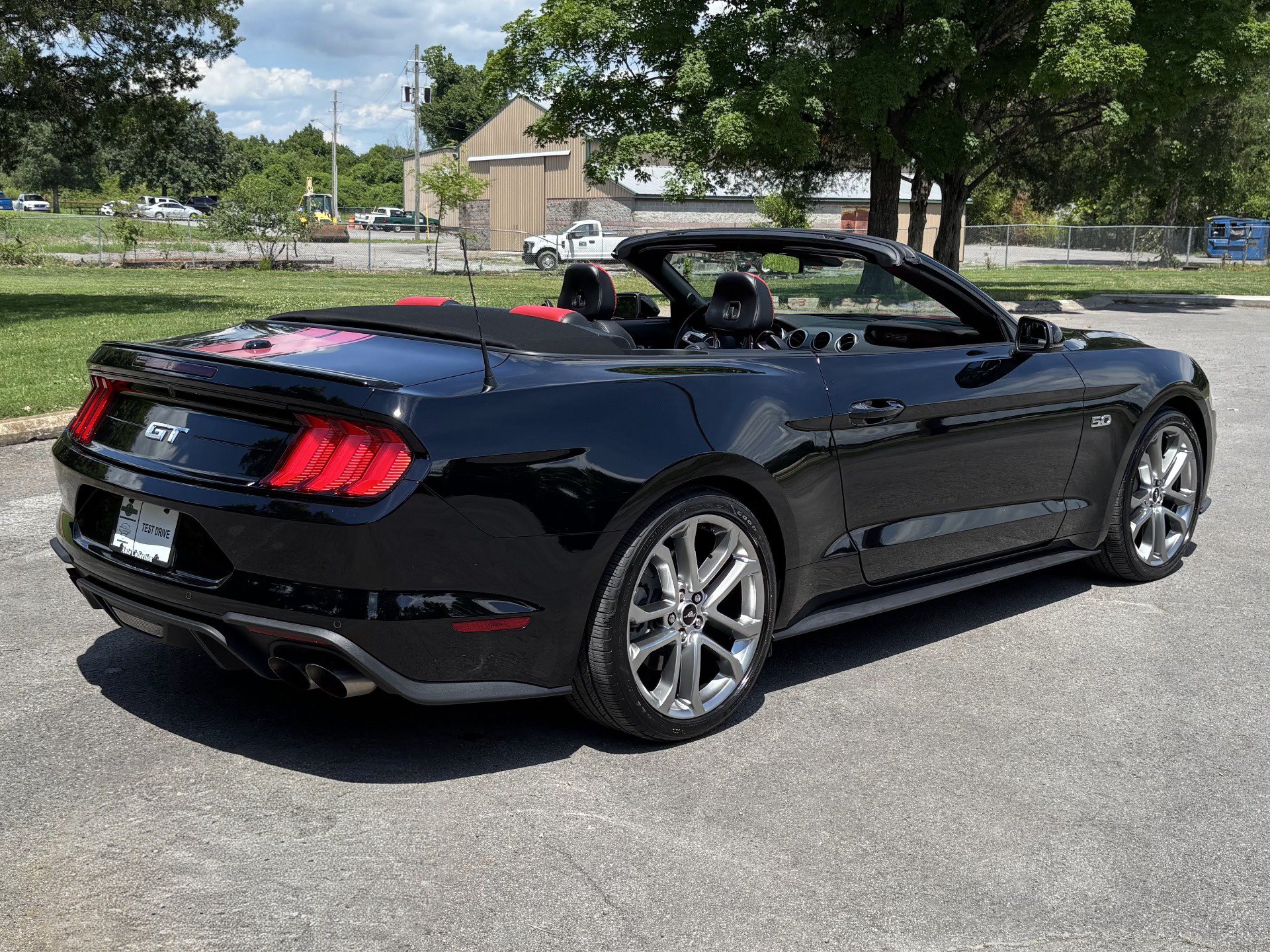 Used 2020 Ford Mustang GT Premium w/ Equipment Group 401A RWD image 3