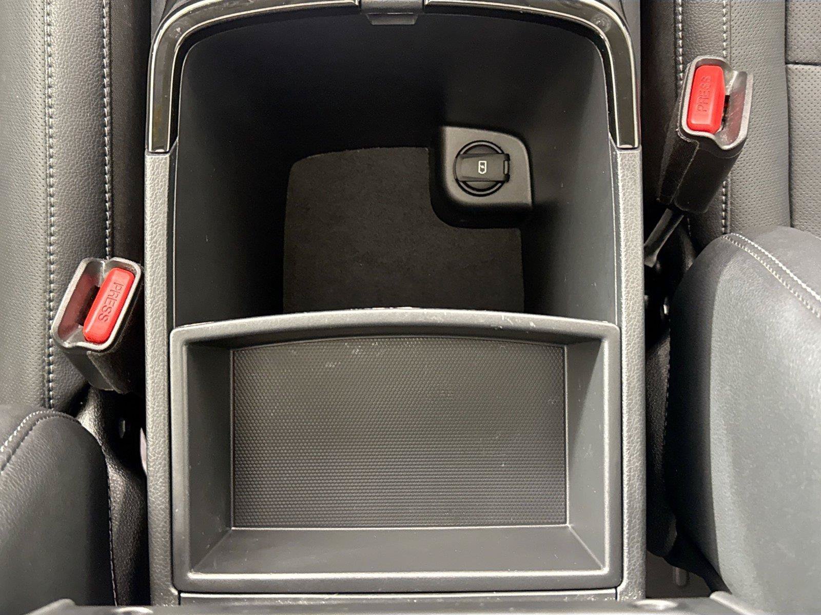 Used 2023 Kia Telluride SX FWD image 34