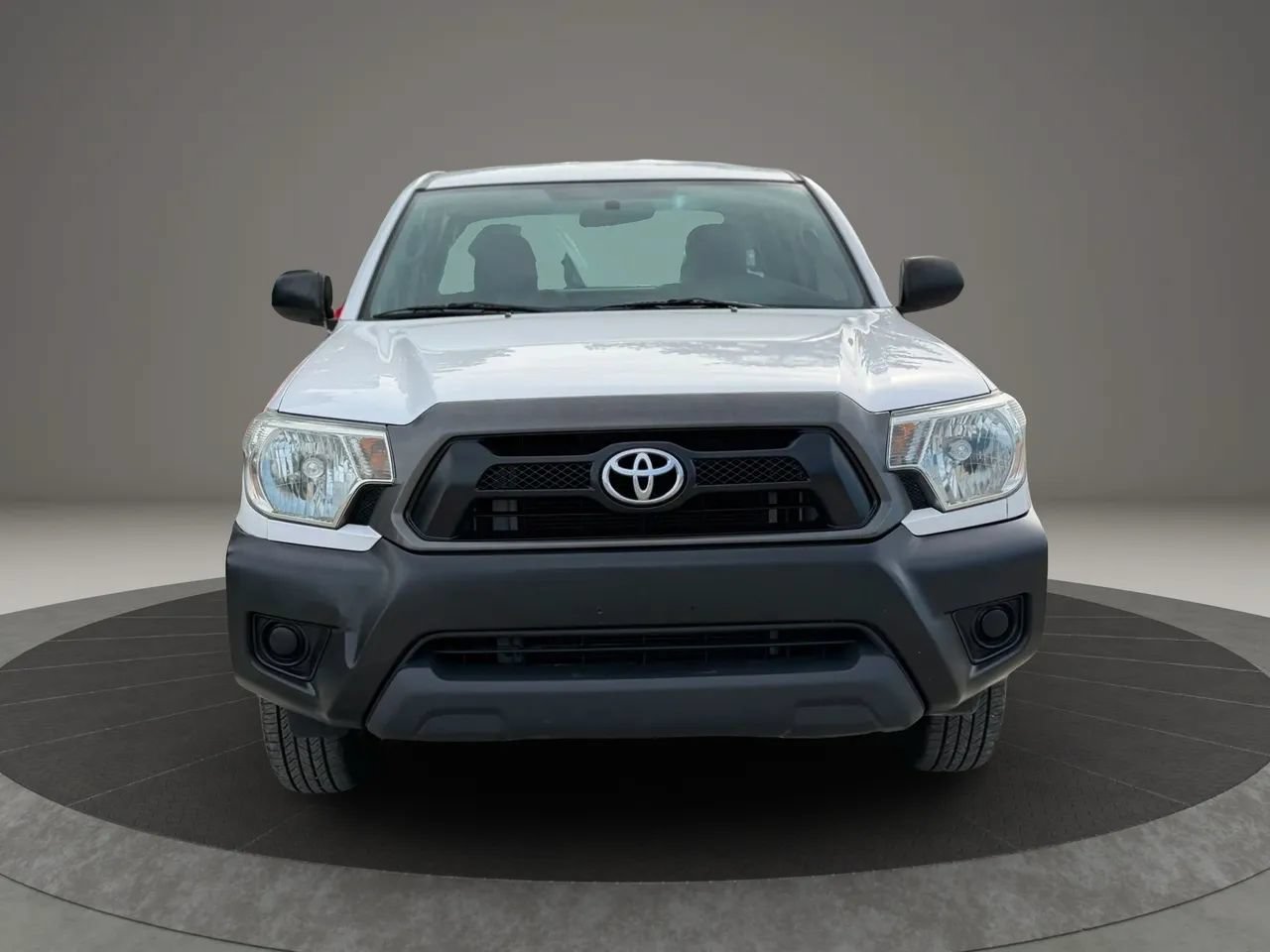 Used 2015 Toyota Tacoma 2WD Access Cab image 2