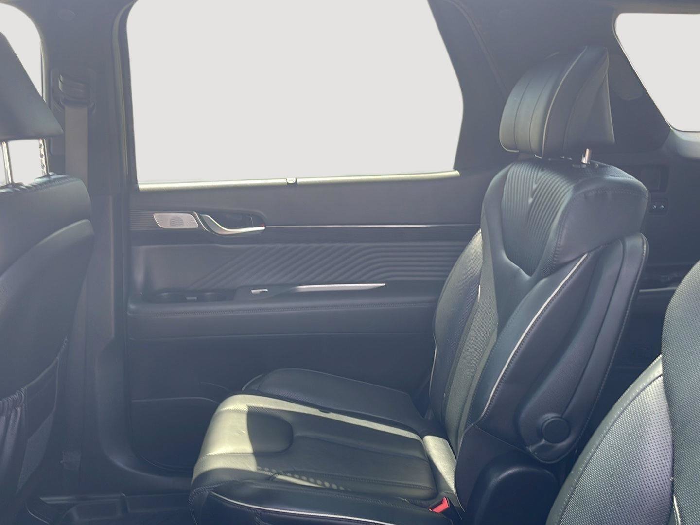 Used 2024 Hyundai Palisade Calligraphy AWD/4WD image 15
