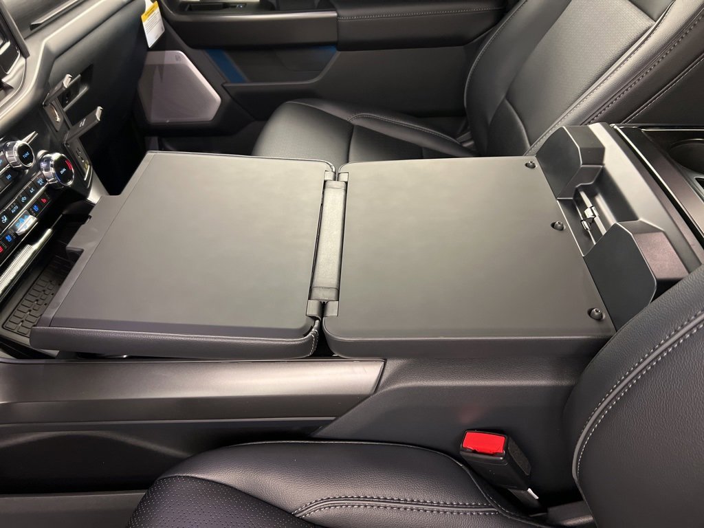 New 2025 Ford F150 Lariat w/ Equipment Group 502A High image 27