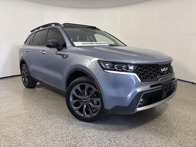 Used 2022 Kia Sorento SX Prestige image 2