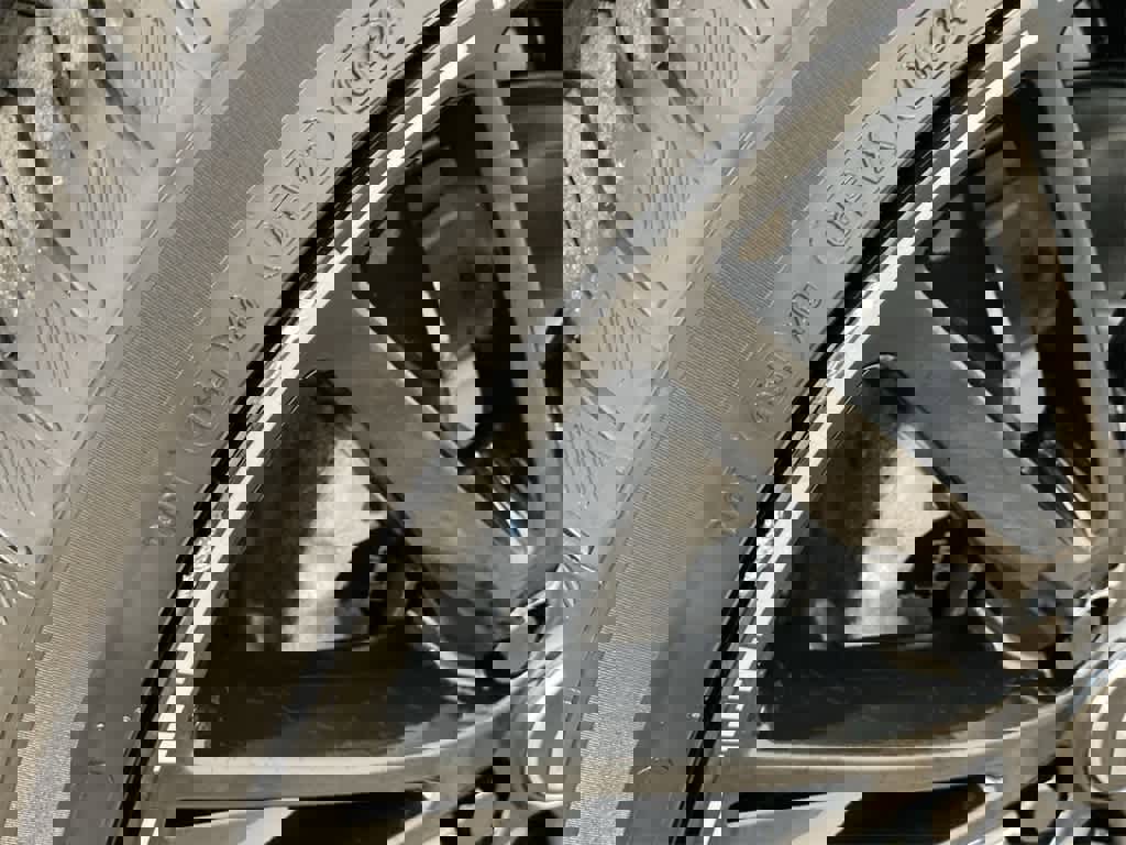 Certified 2025 Cadillac Lyriq Sport image 31