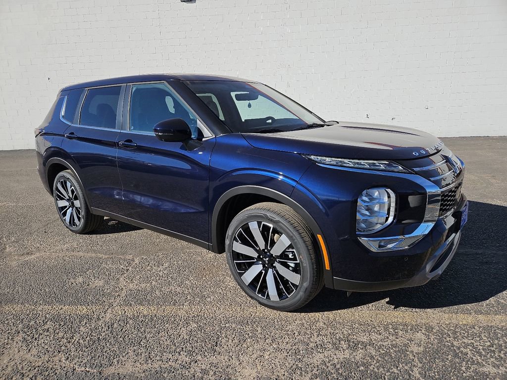 New 2026 Mitsubishi Outlander SE