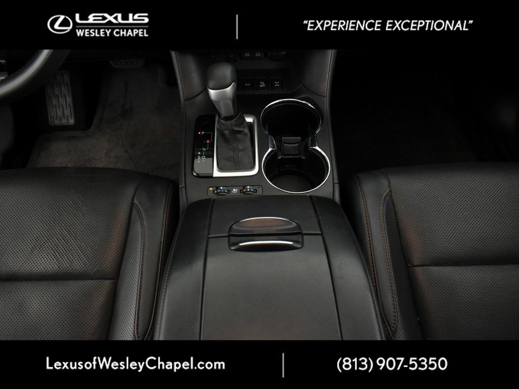 Used 2017 Toyota Highlander Limited image 32