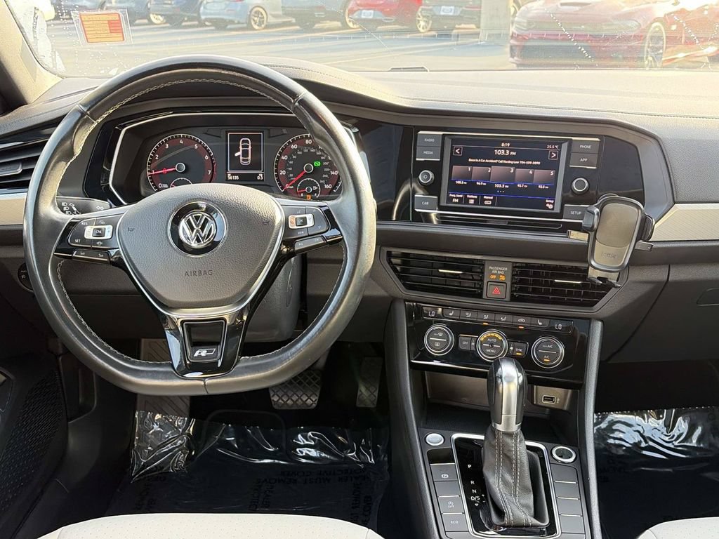 Used 2019 Volkswagen Jetta R-Line FWD image 16