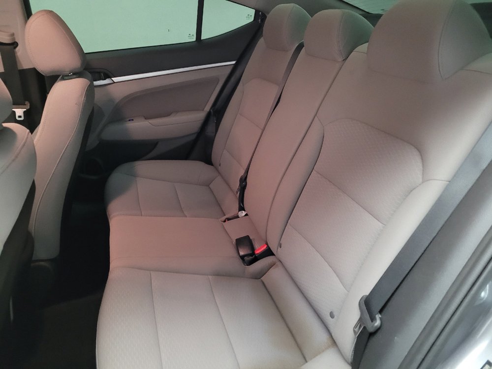 Used 2019 Hyundai Elantra SEL FWD image 18