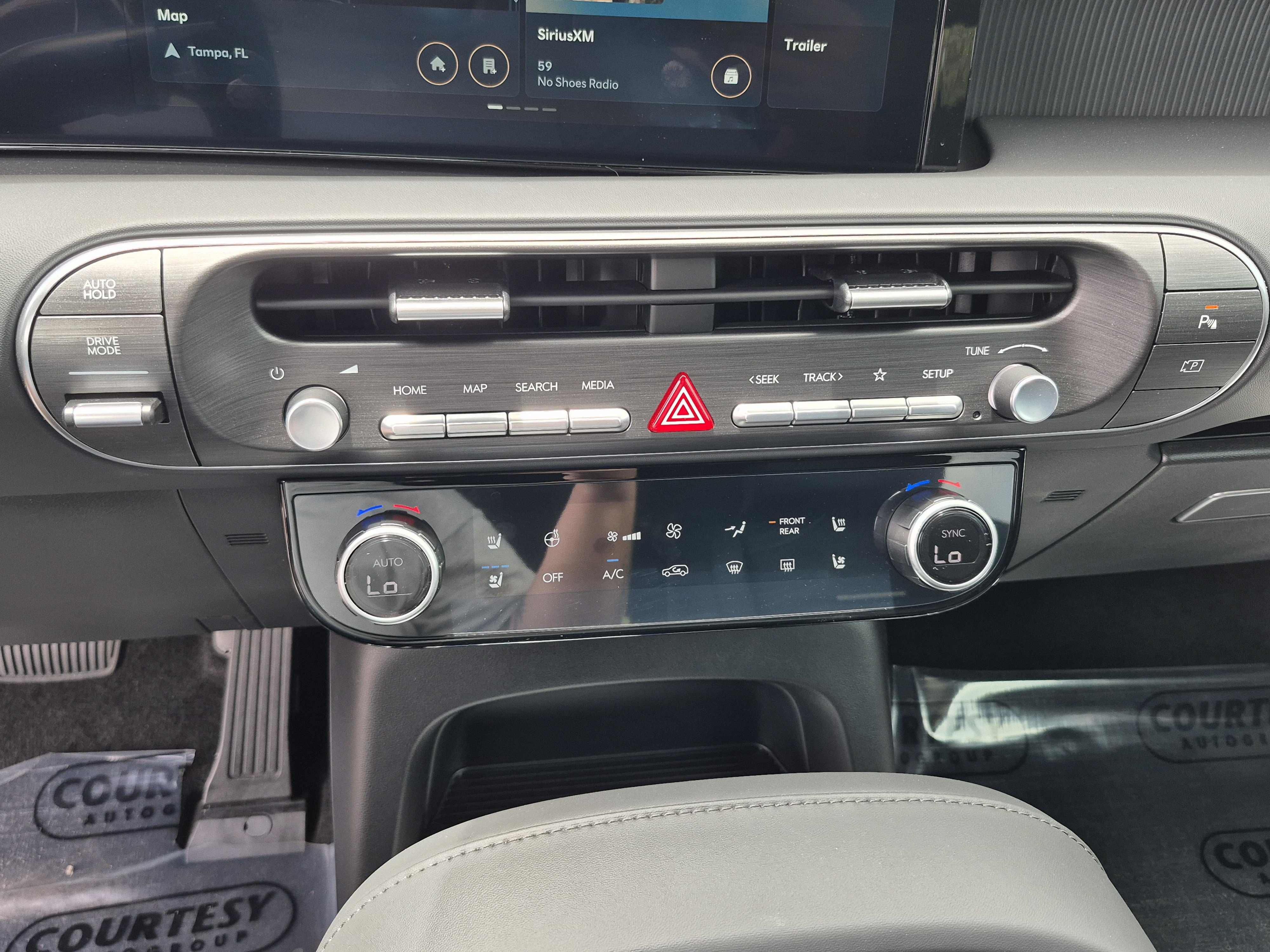 New 2026 Hyundai Palisade Calligraphy FWD image 29