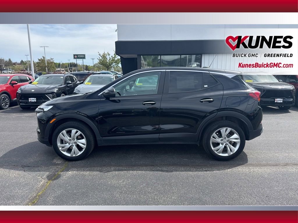 Used 2025 Buick Encore GX Preferred AWD/4WD image 9