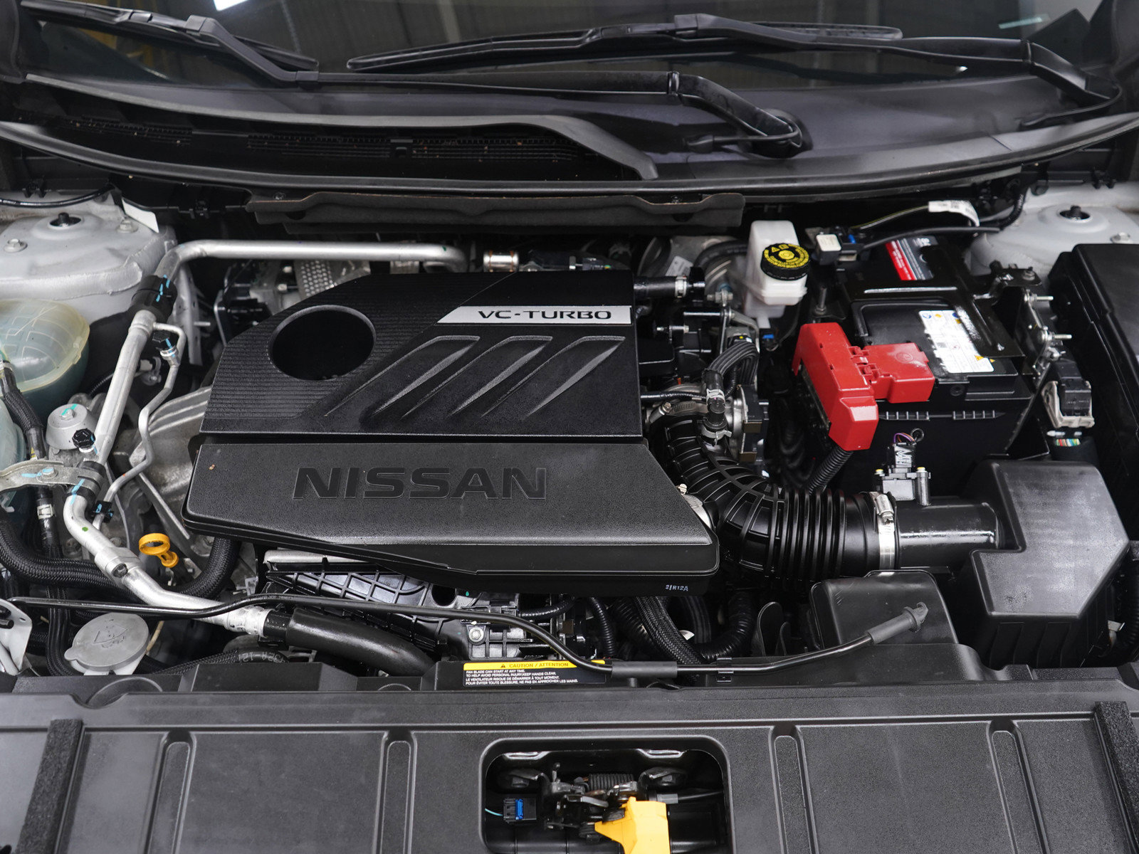 Used 2023 Nissan Rogue SV w/ SV Premium Package image 32