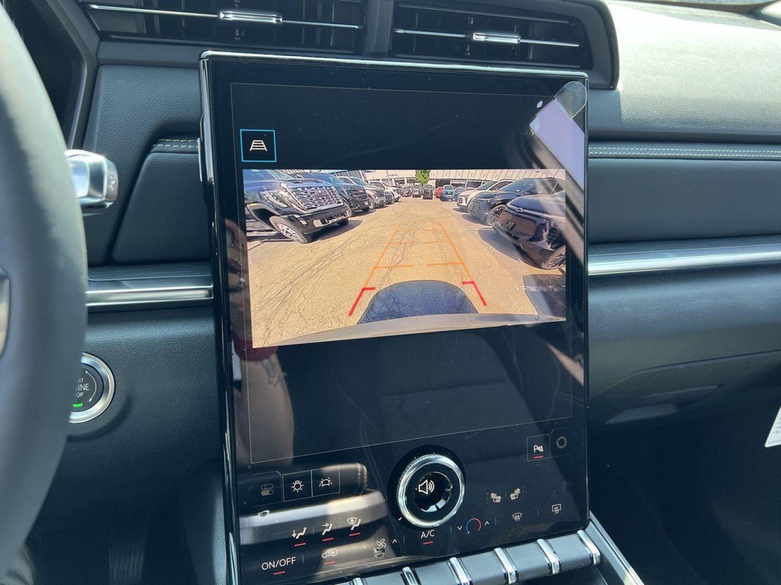 New 2025 GMC Terrain Elevation image 13