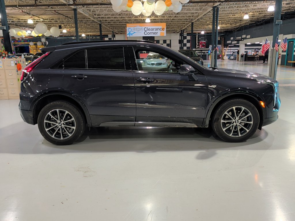 Used 2025 Cadillac XT4 Sport AWD/4WD image 12