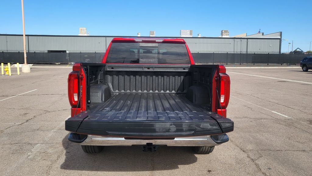 Used 2021 GMC Sierra 1500 SLT image 11