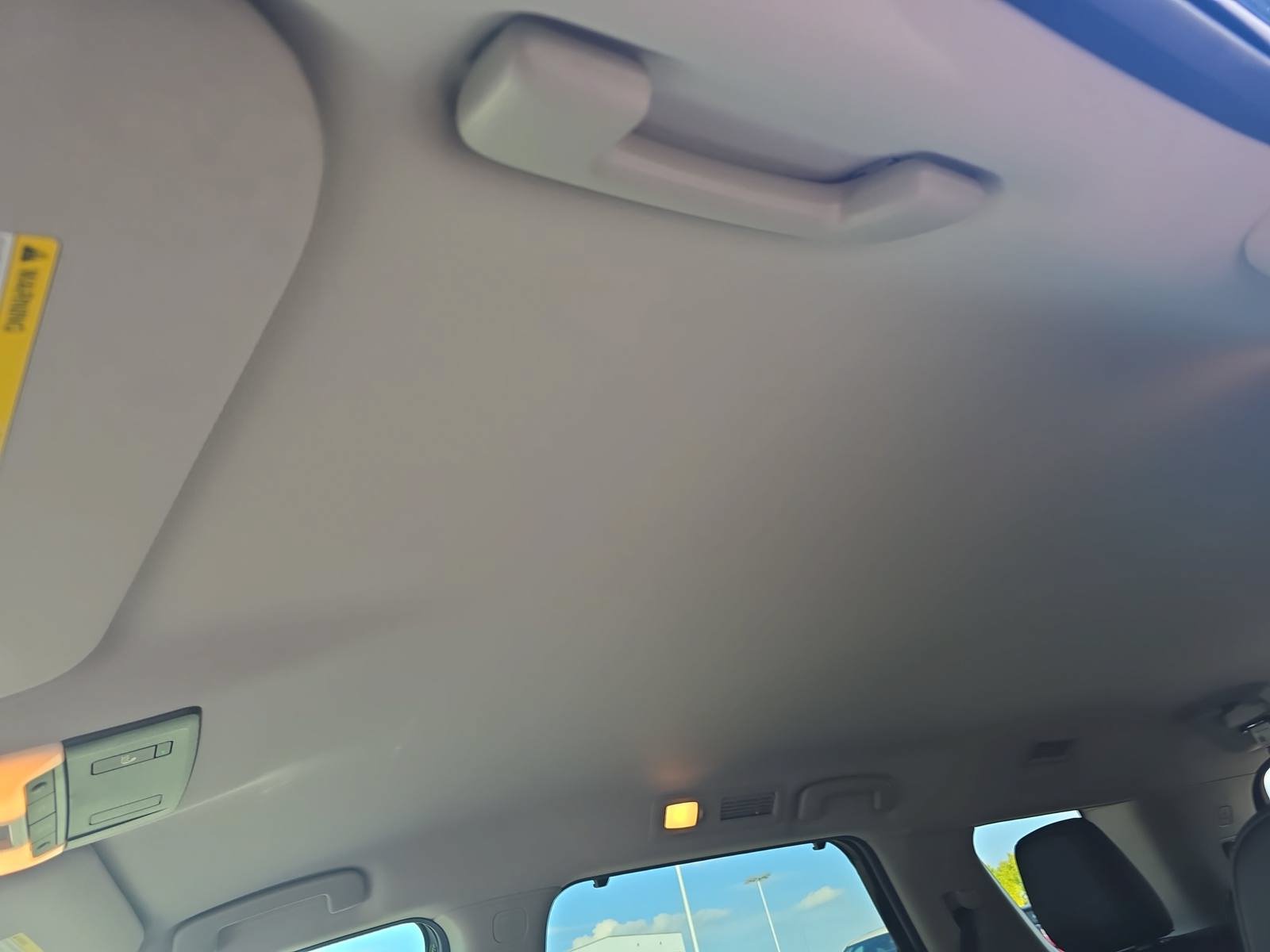 Used 2025 Nissan Pathfinder SL AWD/4WD image 30