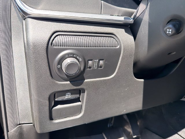 New 2027 Jeep Grand Wagoneer Overland AWD/4WD image 10