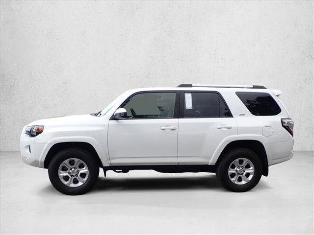 Certified 2019 Toyota 4Runner SR5 AWD/4WD image 2