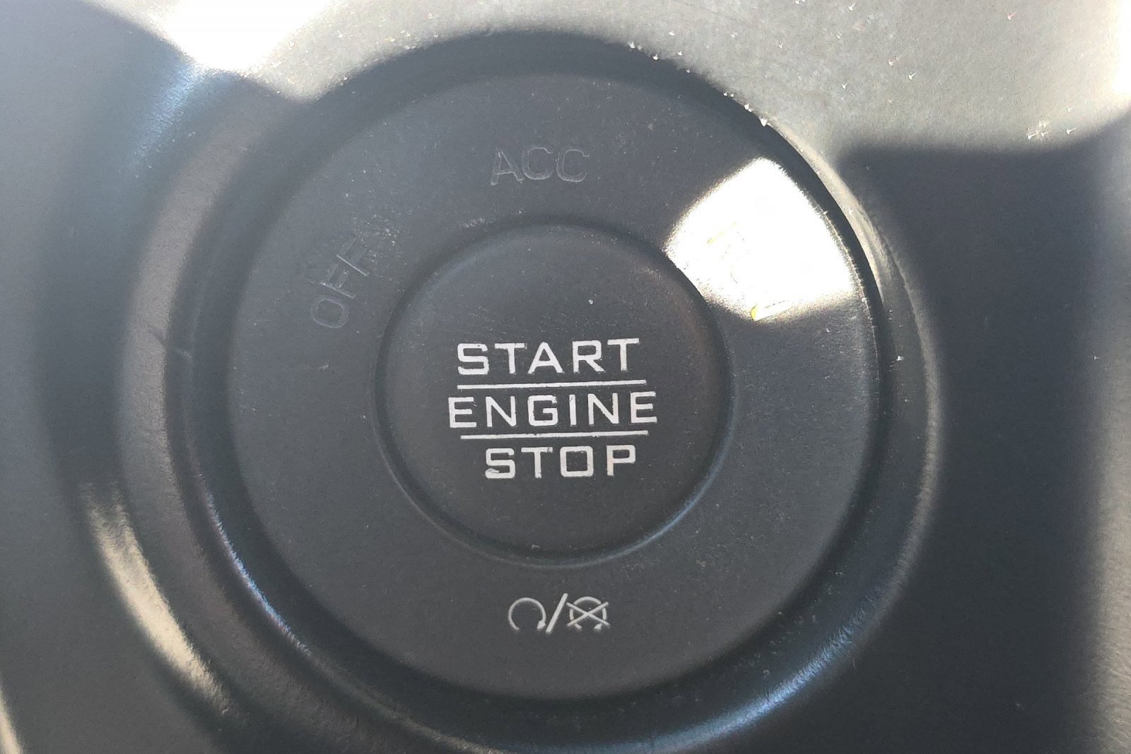 Used 2023 Jeep Wrangler Sahara image 22