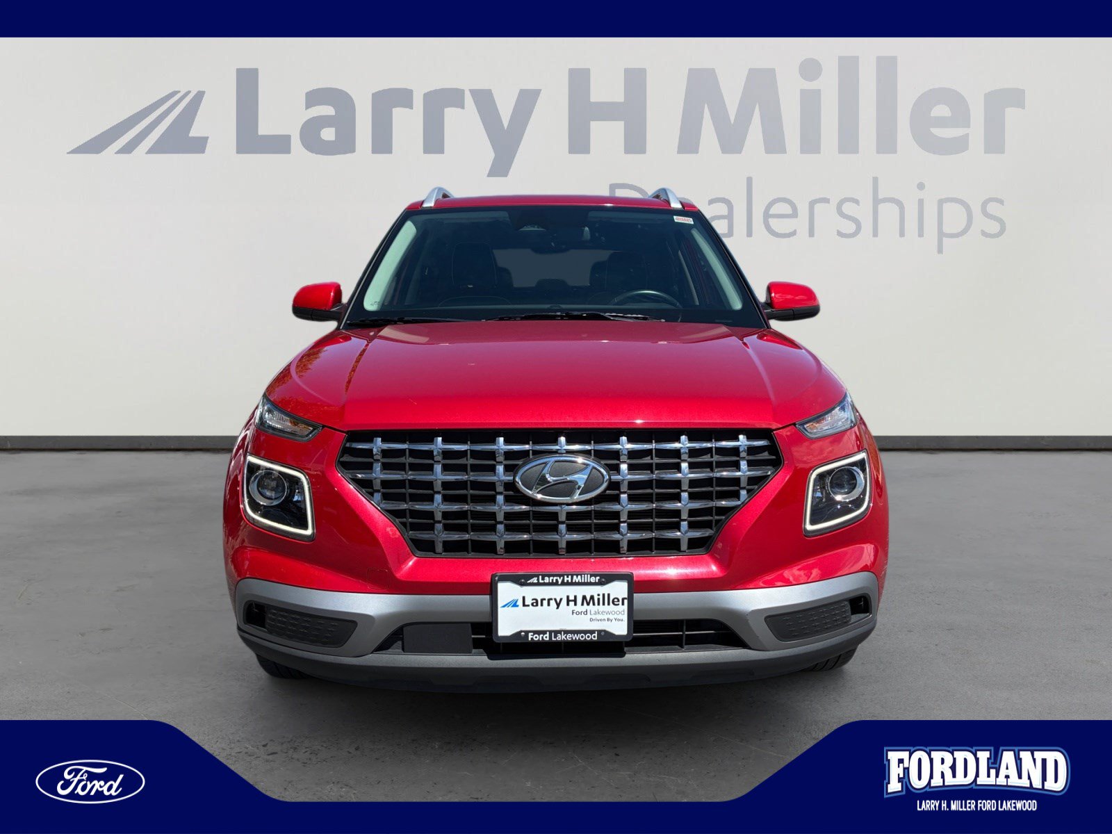 Used 2023 Hyundai Venue Limited FWD image 8