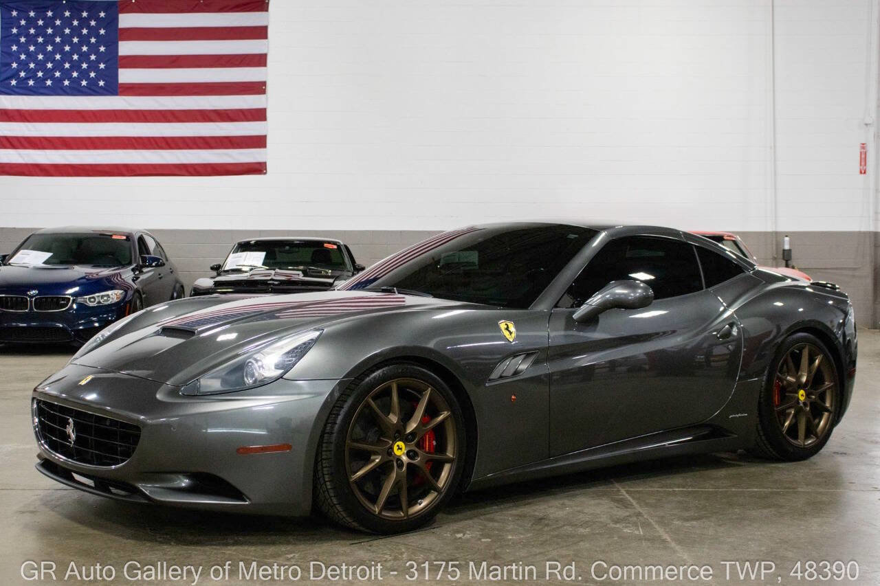 Used 2010 Ferrari California RWD image 3