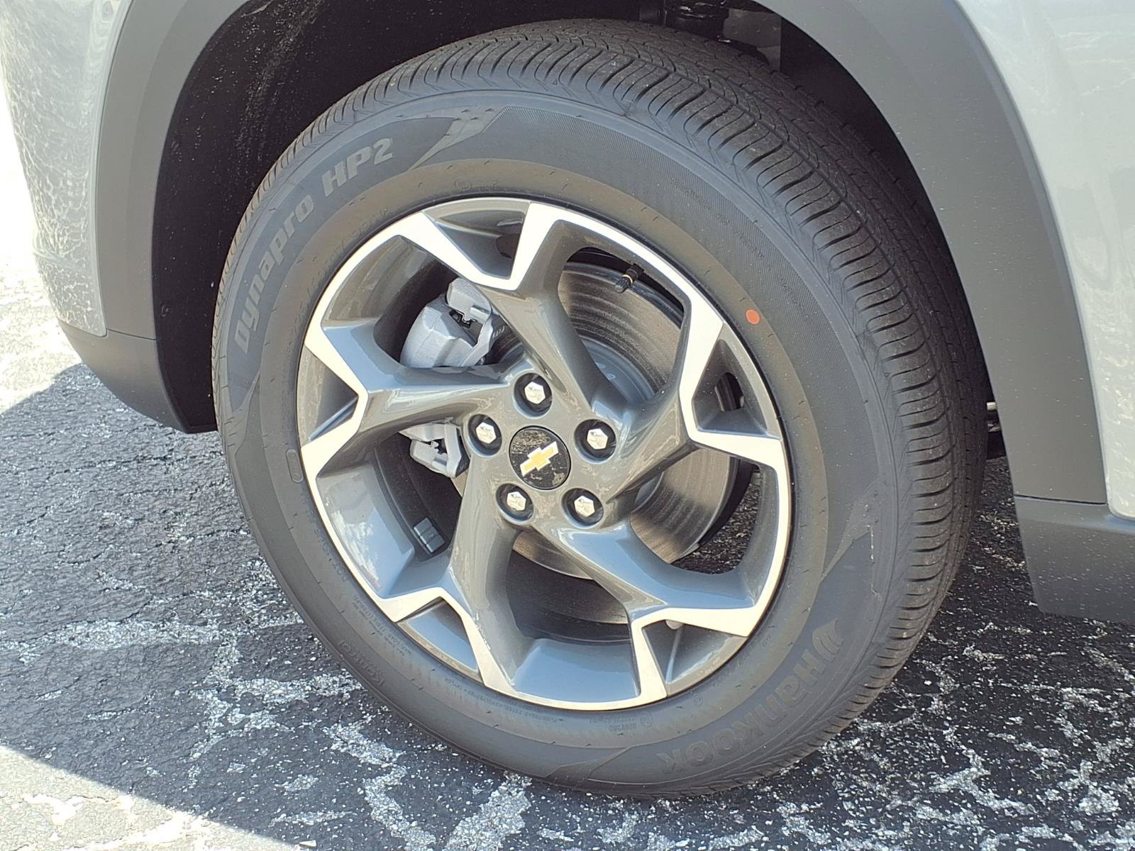 New 2026 Chevrolet Trax LT FWD image 22