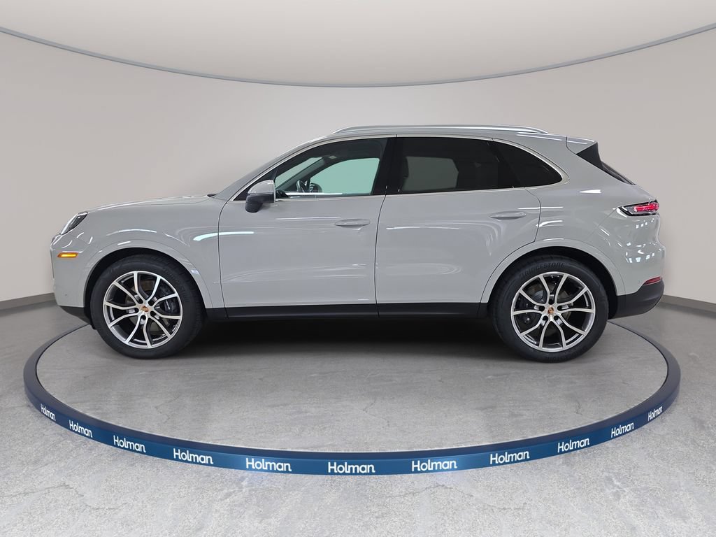 Used 2026 Porsche Cayenne AWD/4WD image 11