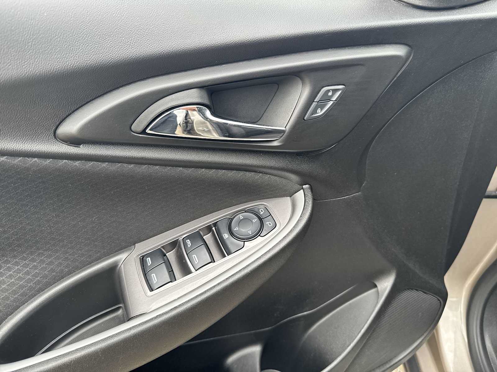 Certified 2024 Chevrolet Malibu LT FWD image 12