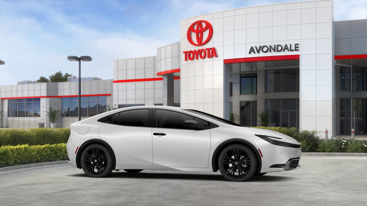 New 2027 Toyota Prius Plug-In Hybrid FWD image 13