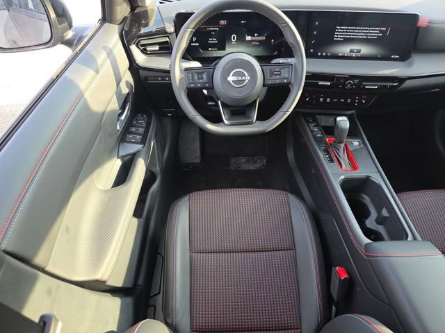 New 2026 Nissan Kicks SR w/ SR Premium Package AWD/4WD image 3