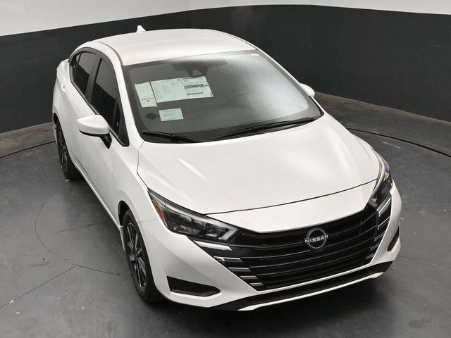 New 2025 Nissan Versa SV w/ Trunk Package FWD image 18