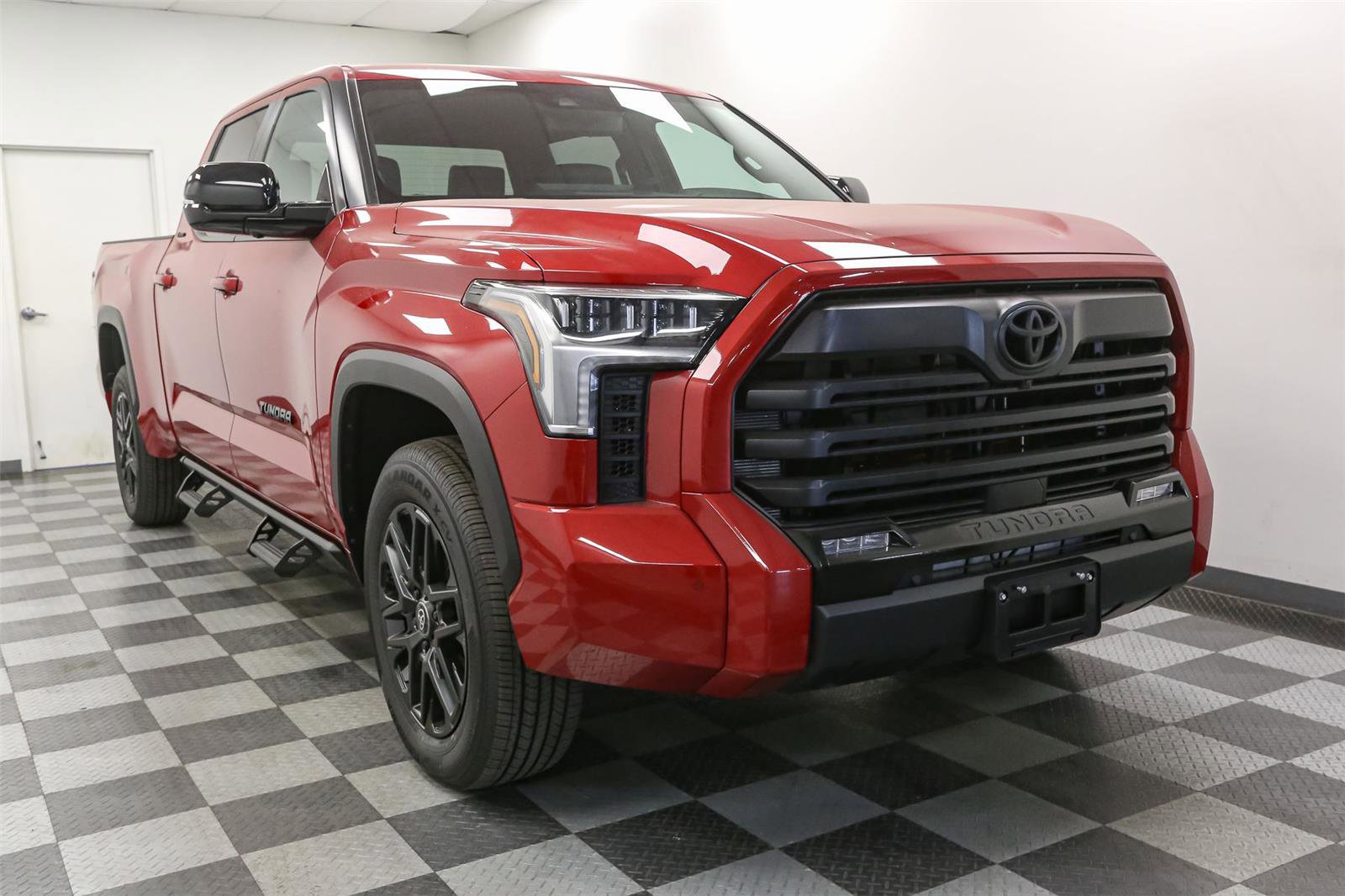 New 2026 Toyota Tundra Limited image 2