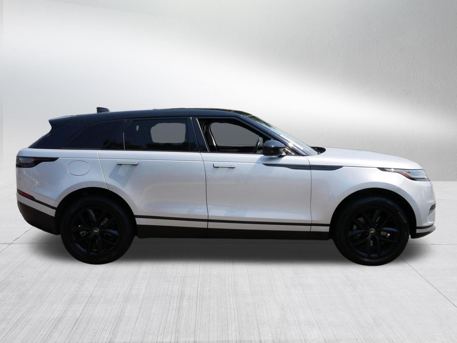 Used 2024 Land Rover Range Rover Velar S AWD/4WD image 8