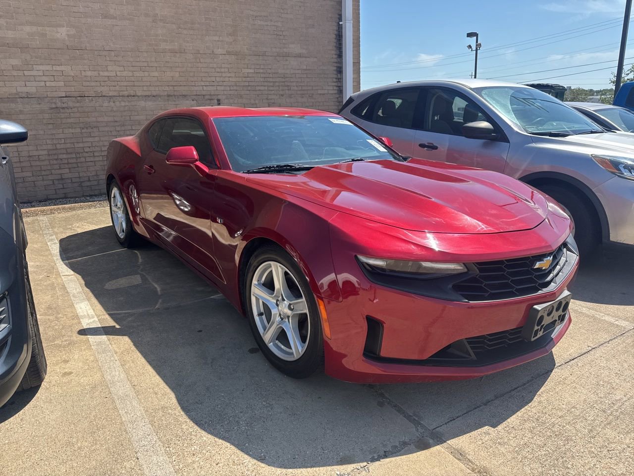 Used 2019 Chevrolet Camaro LT w/ Technology Package RWD image 3