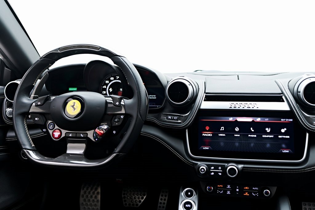 Used 2019 Ferrari GTC4Lusso T image 67