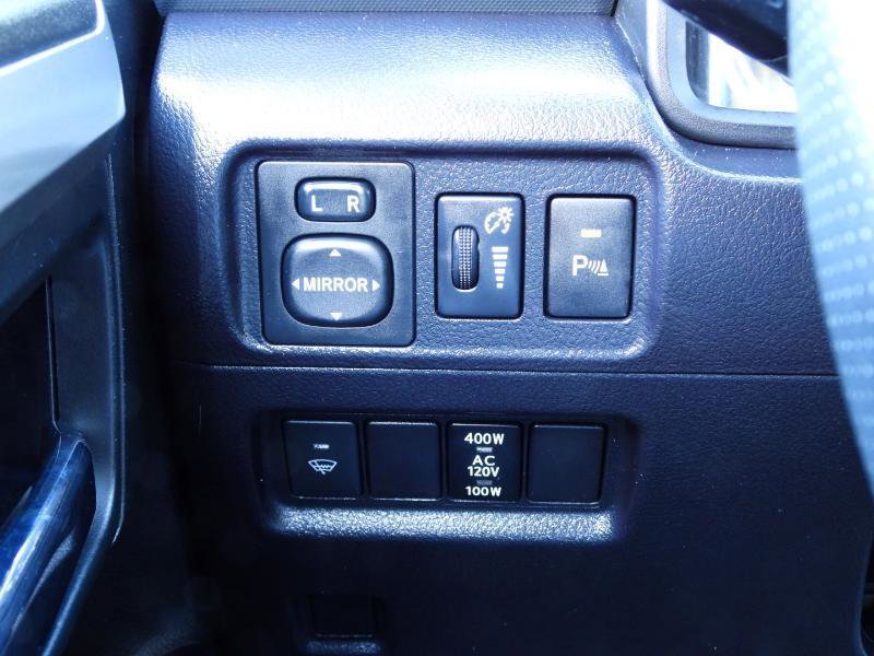 Used 2016 Toyota 4Runner Limited image 70