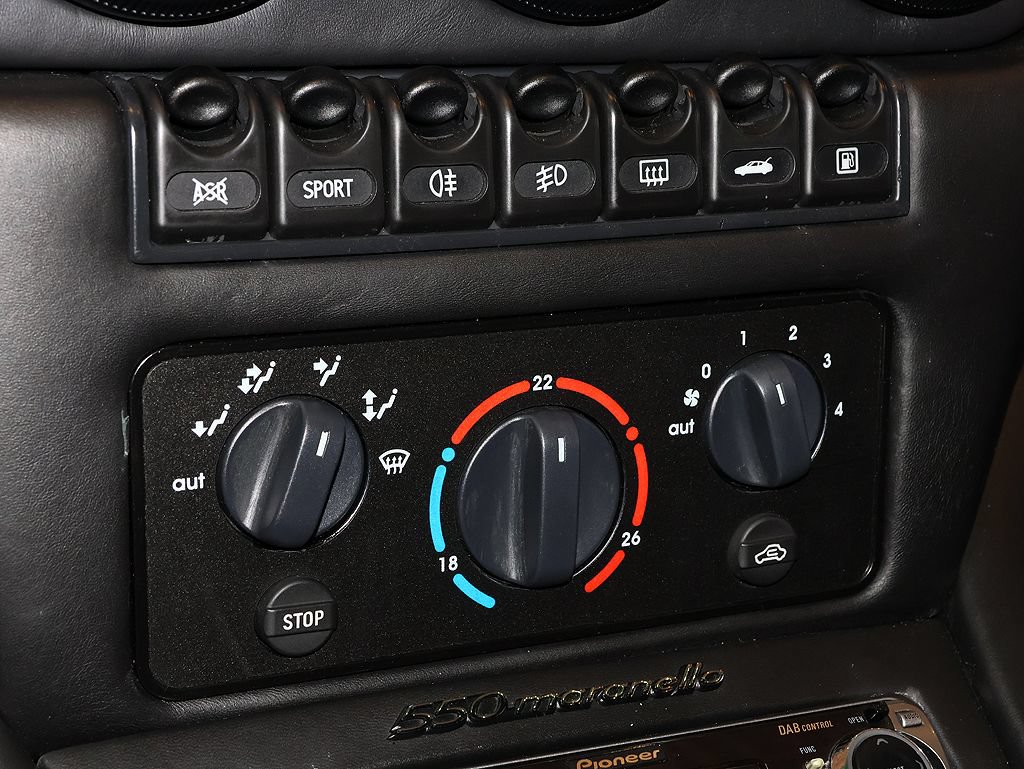 Used 1997 Ferrari 550 Maranello image 18