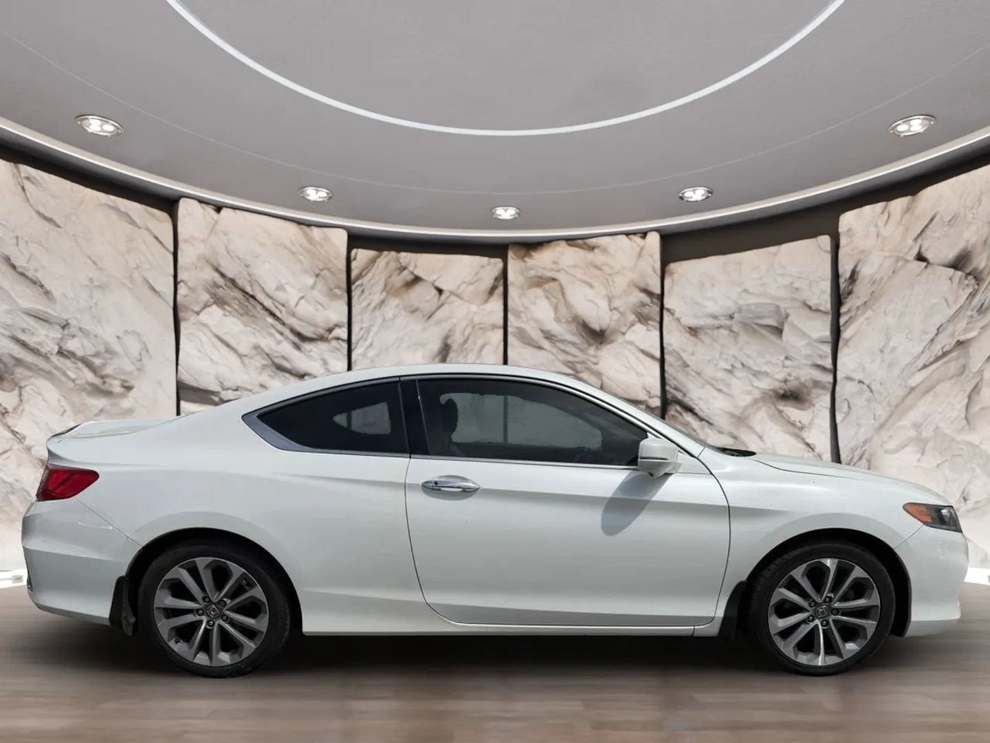 Used 2015 Honda Accord EX-L image 4