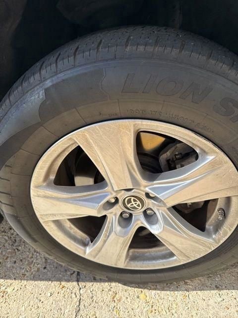 Used 2022 Toyota Highlander LE image 18