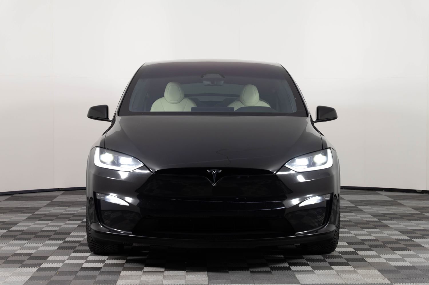 Used 2024 Tesla Model X Plaid AWD/4WD image 11