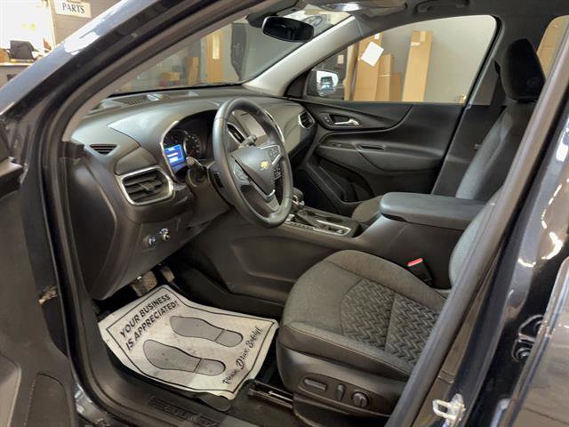 Used 2023 Chevrolet Equinox LT AWD/4WD image 6