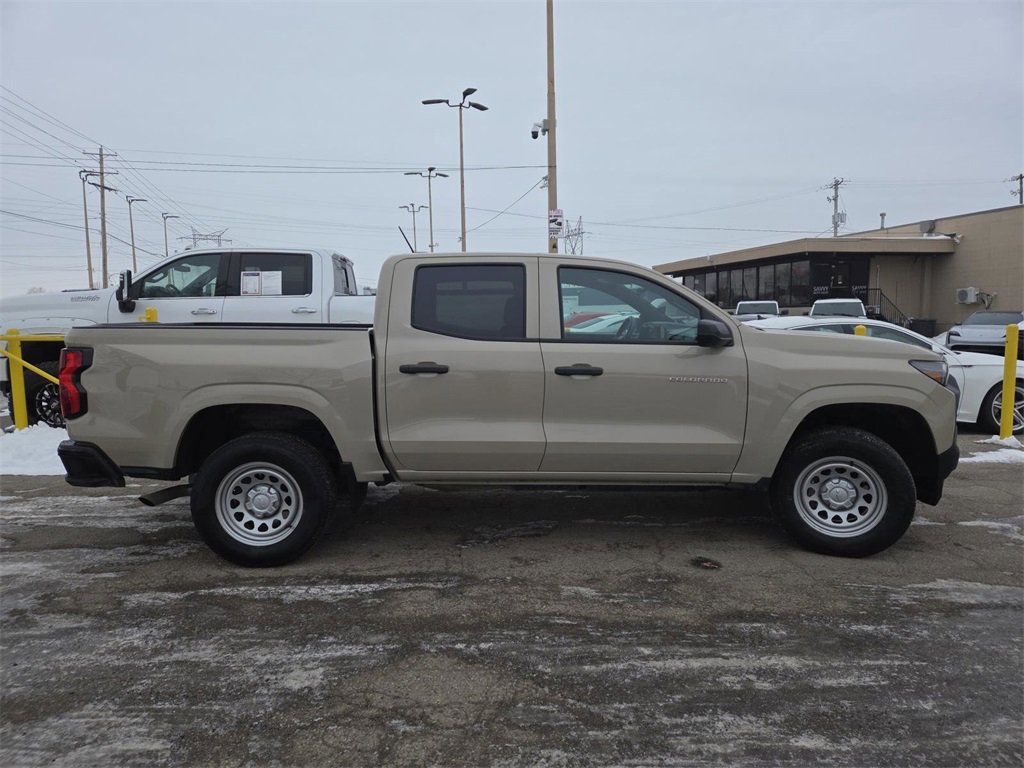 Used 2024 Chevrolet Colorado W/T image 15