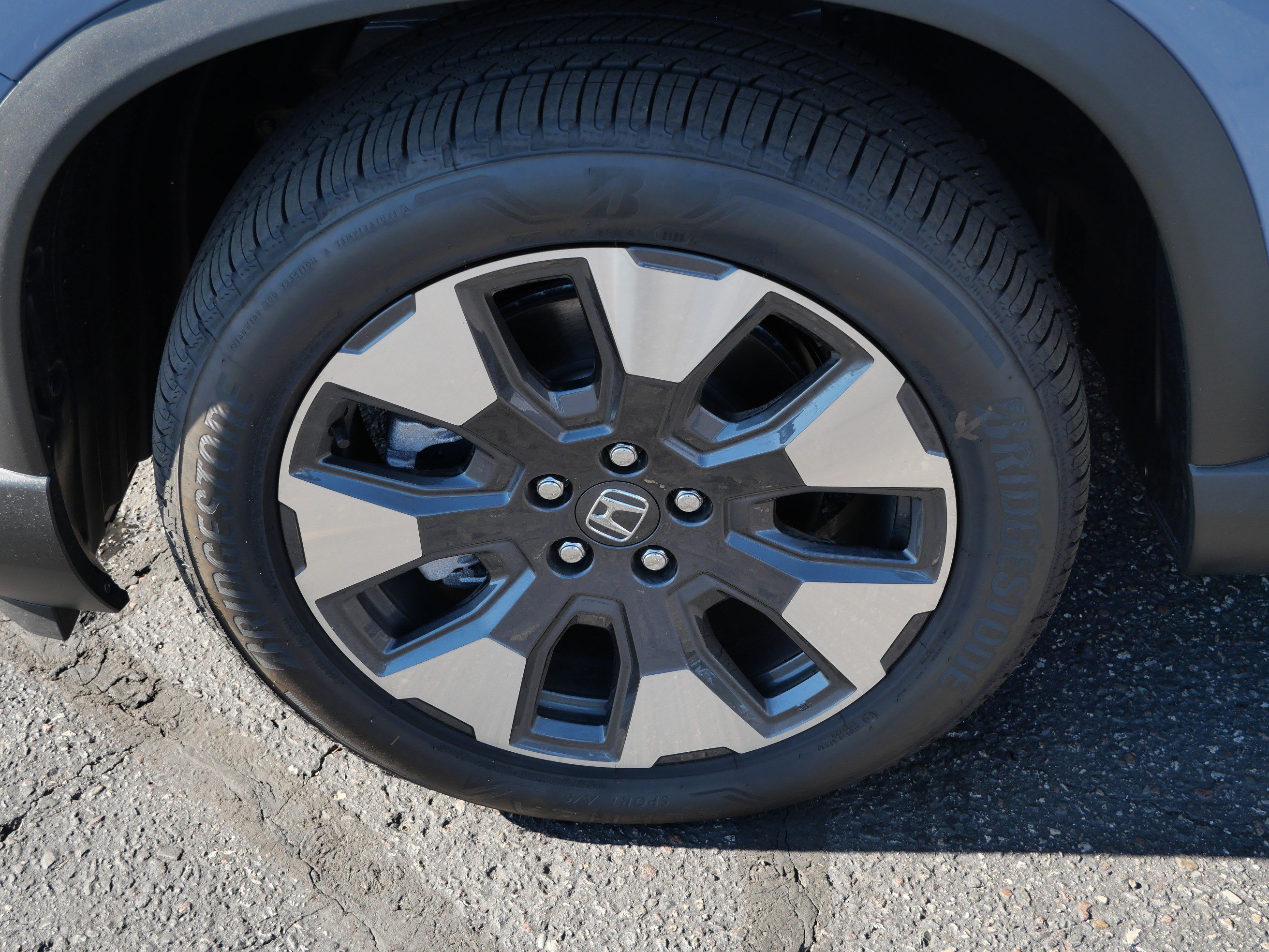 Certified 2026 Honda Pilot Touring image 15