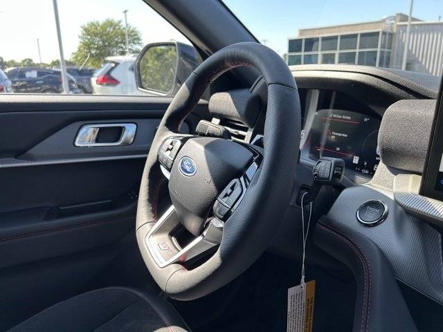 New 2025 Ford Explorer ST image 35