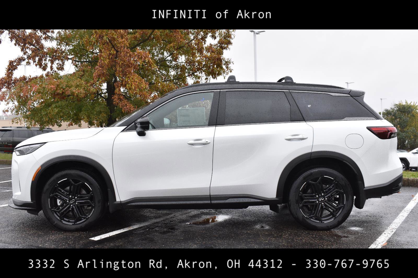 Used 2026 INFINITI QX60 Sport w/ Dark Cargo Package image 2