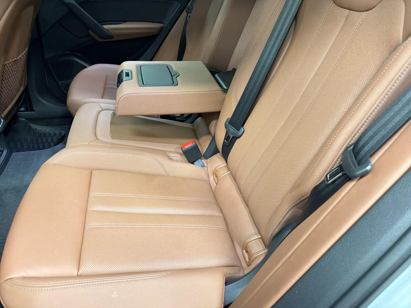 Used 2021 Audi Q5 Prestige w/ Prestige Package image 22