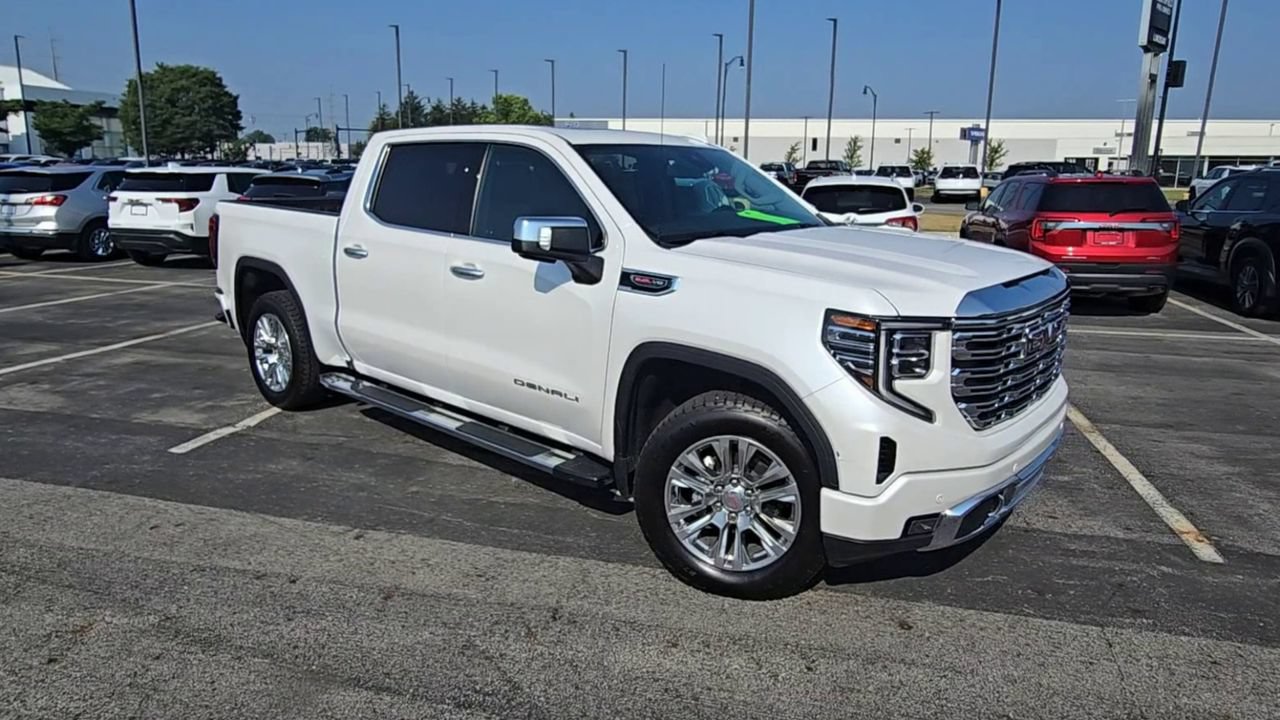 Certified 2023 GMC Sierra 1500 Denali AWD/4WD image 2