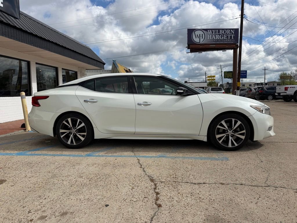 Used 2017 Nissan Maxima Platinum image 4