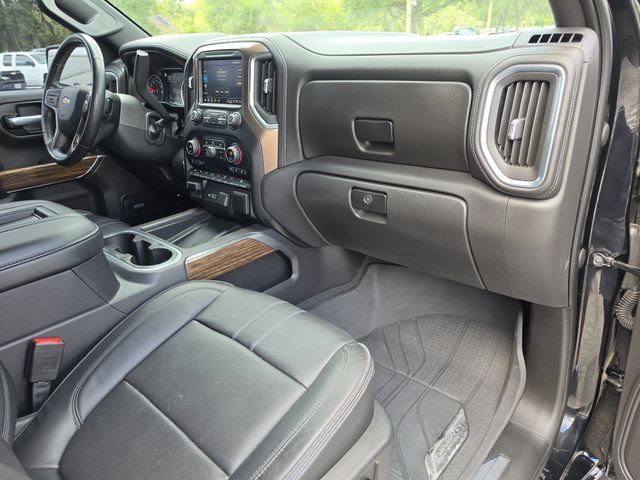 Used 2021 Chevrolet Silverado 1500 High Country w/ Technology Package AWD/4WD image 15